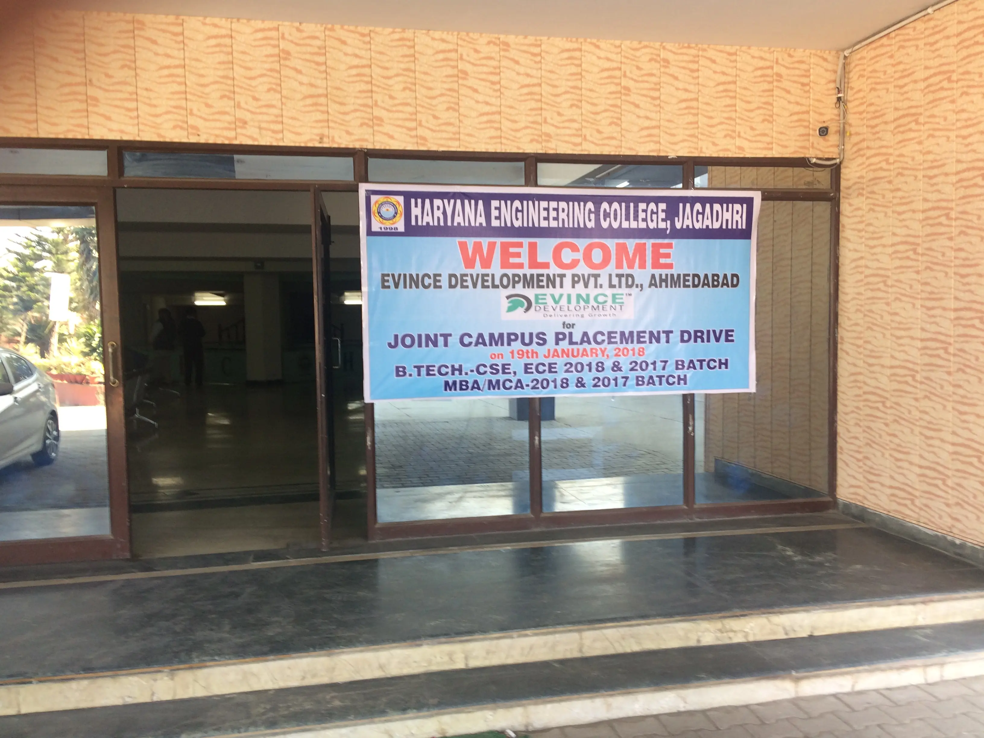 Evince Campus Drive Banner at College