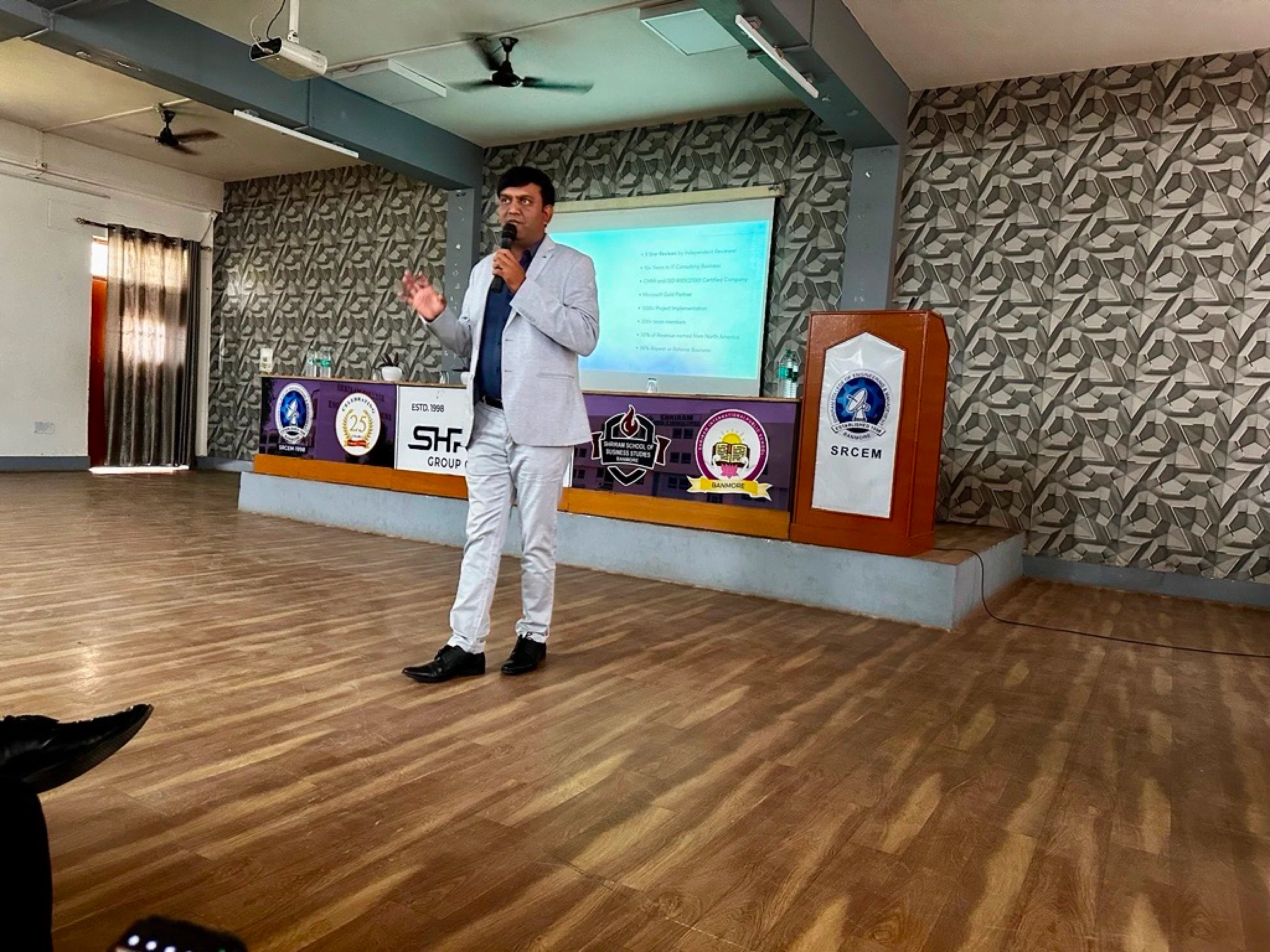 Evince VP Addressing Students at Campus Drive