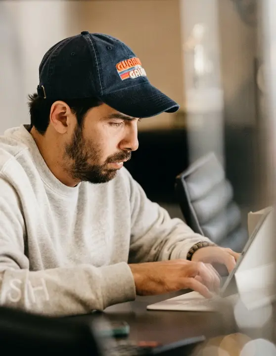 Hire Custom Software Developer to Build Tailored Business Applications