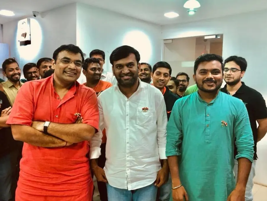 Evince Festive Office Vibes